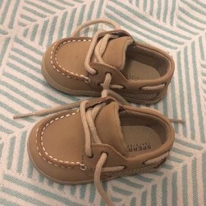 Baby sperry